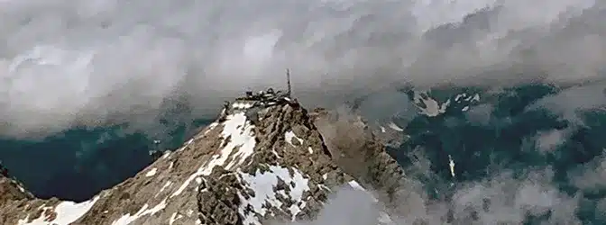 Rundflug ab Augsburg – Zugspitze auf Augenhöhe im Alpenpanorama