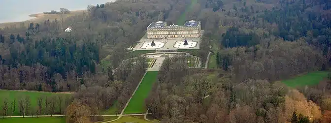 Rundflug ab Landshut – Schloss Herrenchiemsee und Chiemsee von oben